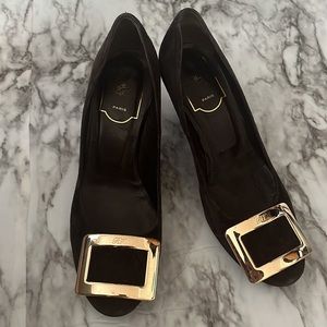 Roger Vivier suede black heels with gold hardware